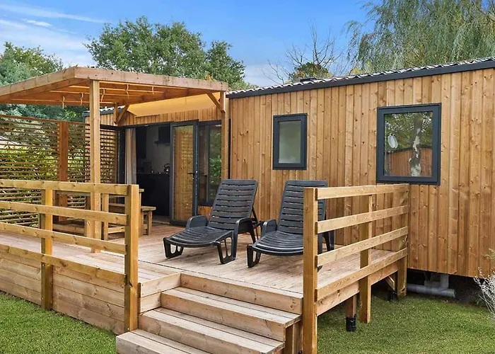 Camping Mobil Premium 3 Ch 5 Mayotte F64 Biscarrosse