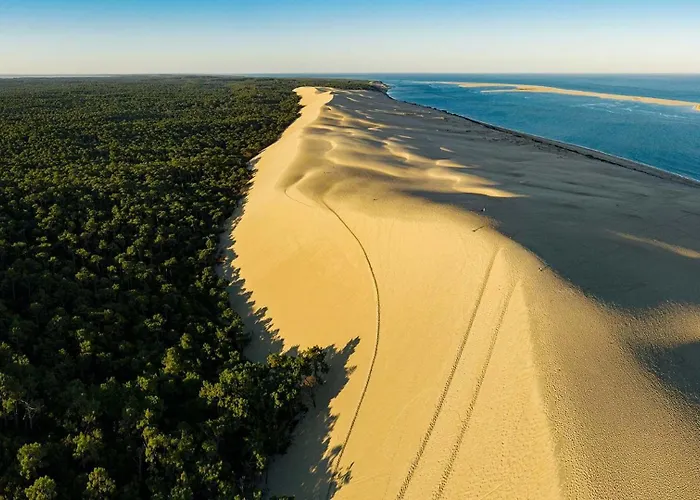 Camping Mobil Premium 3 Ch 5 Mayotte F64 *