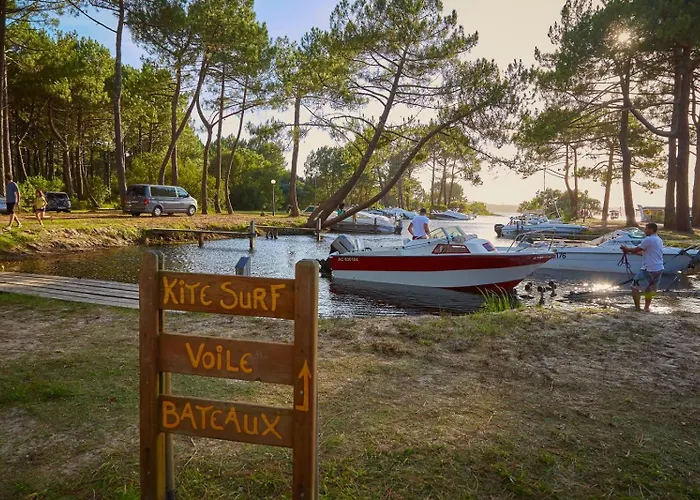 Camping Mobil Premium 3 Ch 5 Mayotte F64